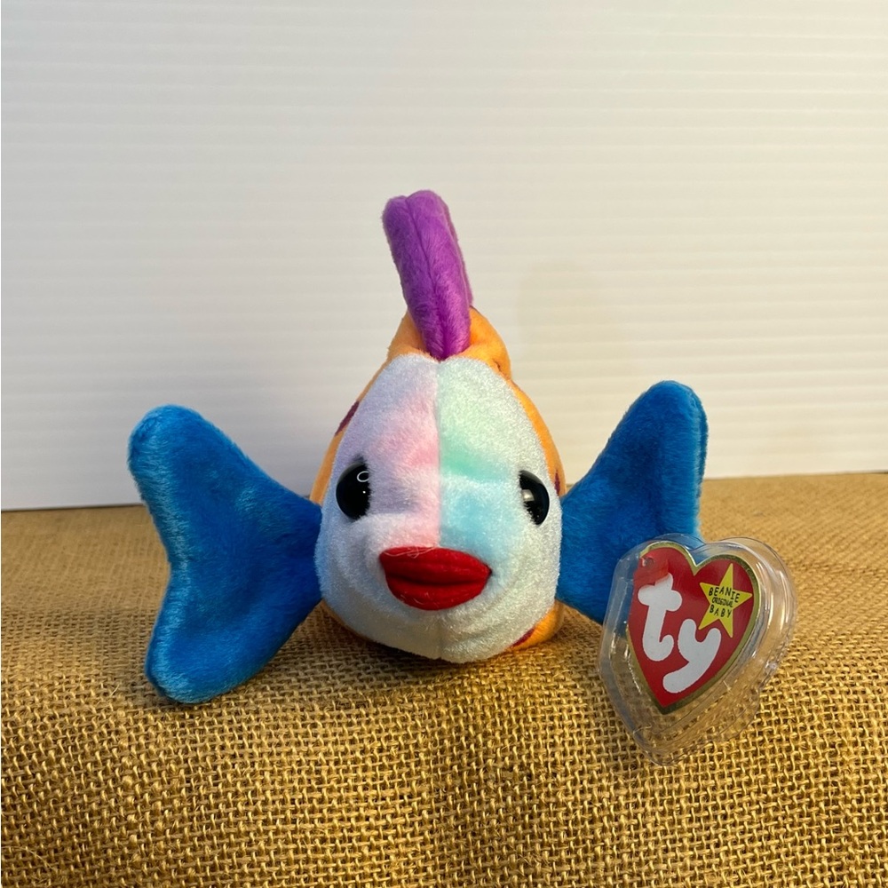 New Ty Beanie Babies Lips The Fish MWMT March 15 1999  Birthday Vtg Baby